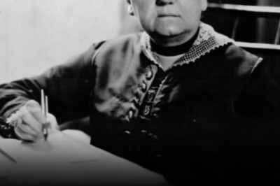 She was 29, wealthy, and bored to death. So she moved into Chicago’s poorest slum—and the rich people who knew her thought she’d lost her mind.